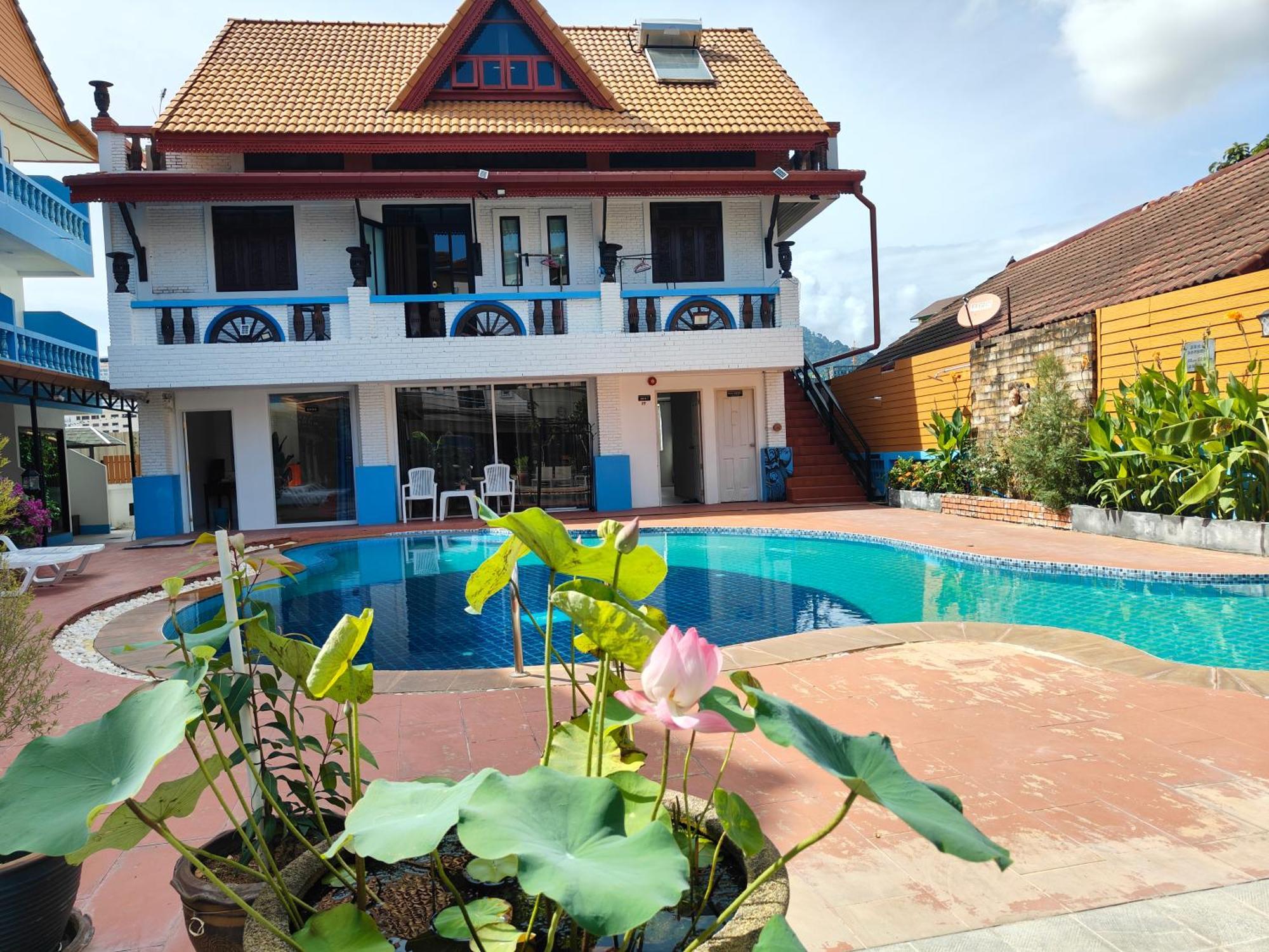 Baankasemsuk Resort 般咔 深宿 Patong المظهر الخارجي الصورة