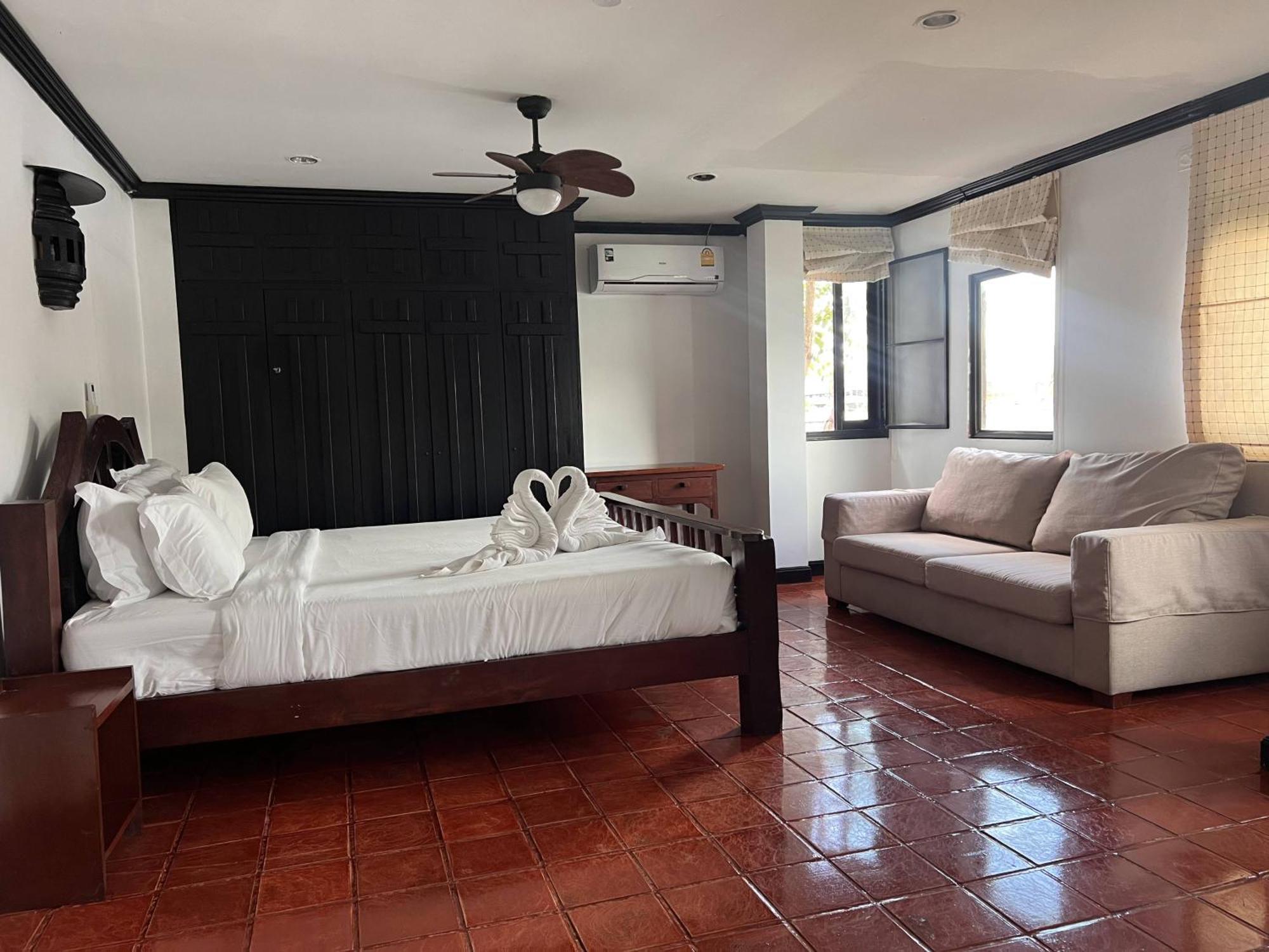 Baankasemsuk Resort 般咔 深宿 Patong المظهر الخارجي الصورة